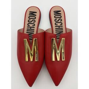 Moschino Logo Mules Lipstick Red Leather Gold Size 38 / 7.5 Point Toe Flats
